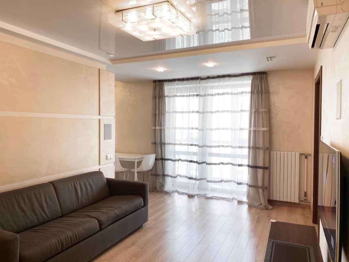 2-Bedroom Apartment Most City Area, Ekaterynoslav Square Dnipro Esterno foto