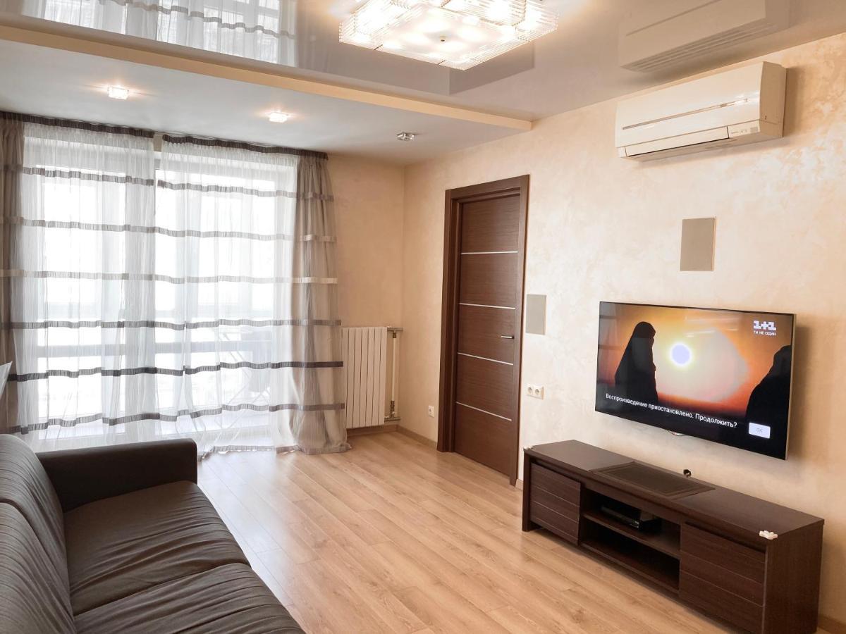 2-Bedroom Apartment Most City Area, Ekaterynoslav Square Dnipro Esterno foto
